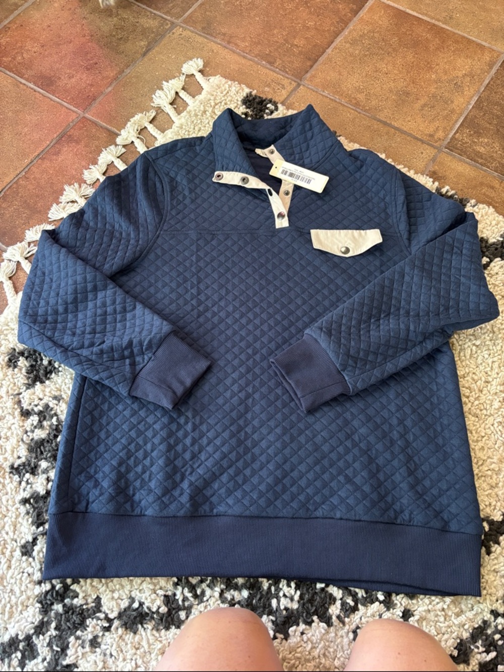 Doe and Rae navy quilted pullover